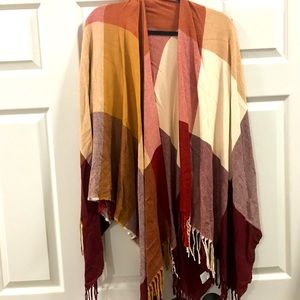 Women’s poncho